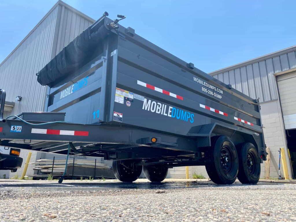 Mobiledumps Dumpster on Wheels